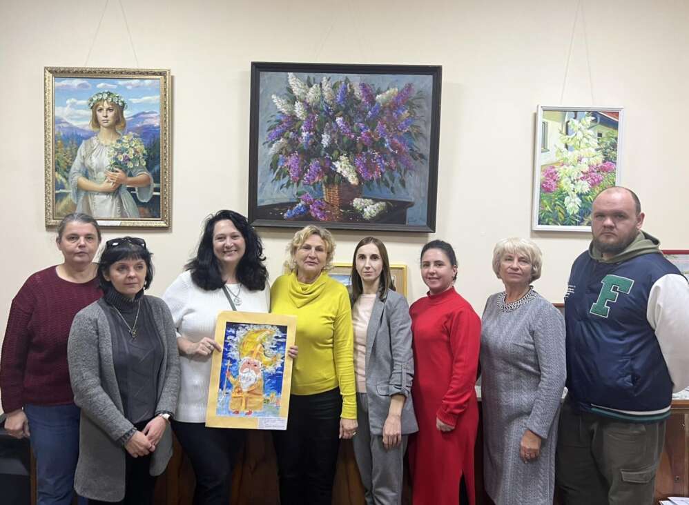 Переможці конкурсу образотворчого мистецтва здобувачів освіти молодших класів мистецьких шкіл Закарпатської області «До нас іде Миколай» 