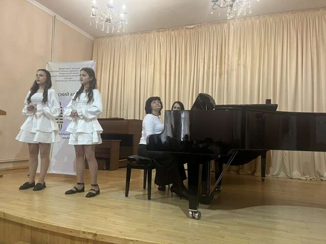 Переможці номінації «Академічний спів» конкурсу вокальних ансамблів малих форм здобувачів освіти мистецьких шкіл Закарпатської області