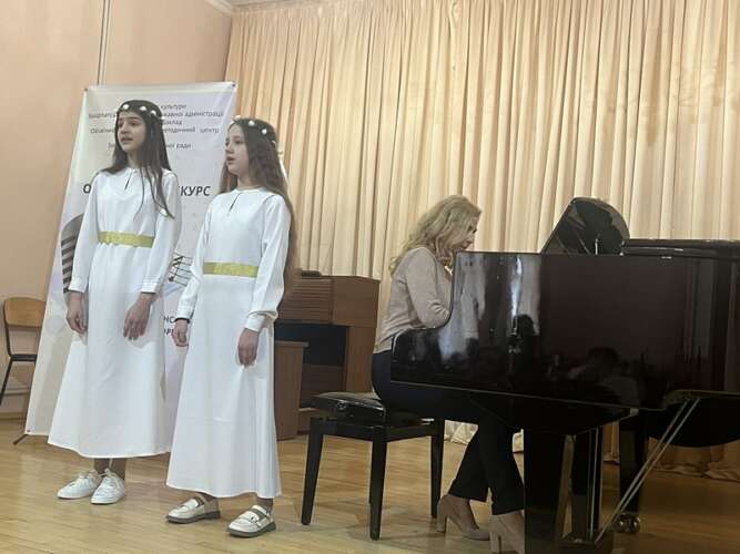 Переможці номінації «Академічний спів» конкурсу вокальних ансамблів малих форм здобувачів освіти мистецьких шкіл Закарпатської області