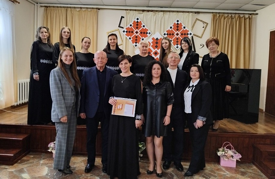 Народний аматорський вокальний ансамбль «Гармонія» успішно підтвердив звання «народний аматорський колектив»