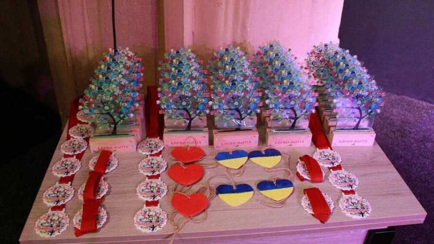 Лауреати та дипломанти регіонального етапу  Всеукраїнського фестивалю творчості осіб з інвалідністю «Барви життя»