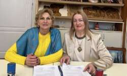 ЦЕНТР КУЛЬТУРИ І ЧЕСЬКЕ ТОВАРИСТВО НА ЗАКАРПАТТІ ПРОДОВЖИЛИ ДІЮ УГОДИ ПРО СПІВПРАЦЮ