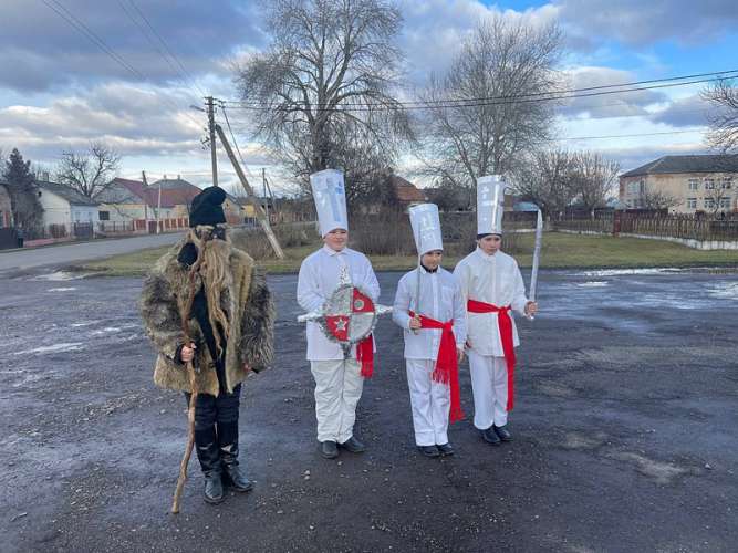 Традиція колядування села Чома на Берегівщині