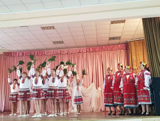 Аматорські колективи Чинадіївської селищної ради підтвердили звання «народний» та «зразковий»