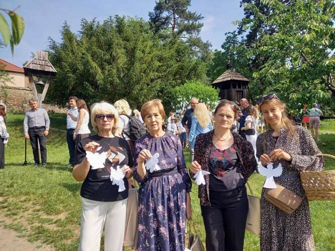 ПОДІЯ У СКАНСЕНІ ОБ'ЄДНАЛА СУМ І ПРАГНЕННЯ СПРАВЕДЛИВОГО МИРУ
