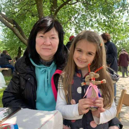 У БЛАГОДІЙНІЙ АКЦІЇ В УЖГОРОДСЬКОМУ СКАНСЕНІ ВЗЯЛИ УЧАСТЬ МАЙСТРИНІ З ООМЦК
