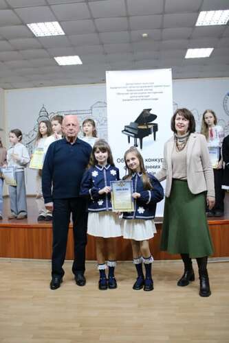 Переможці конкурсу фортепіанних ансамблів мистецьких шкіл Закарпатської області