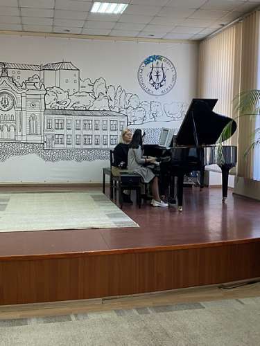 Відбувся кущовий семінар-практикум для викладачів фортепіанних відділів мистецьких шкіл Ужгородського району