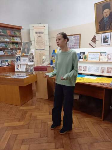 Слово, що єднає покоління: юні театрали відвідали народний літературний музей Закарпаття