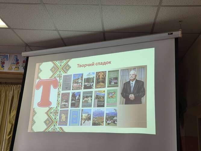 Іван Хланта зустрівся з учнями 1-В та 1-Г класів Ужгородської початкової школи №6