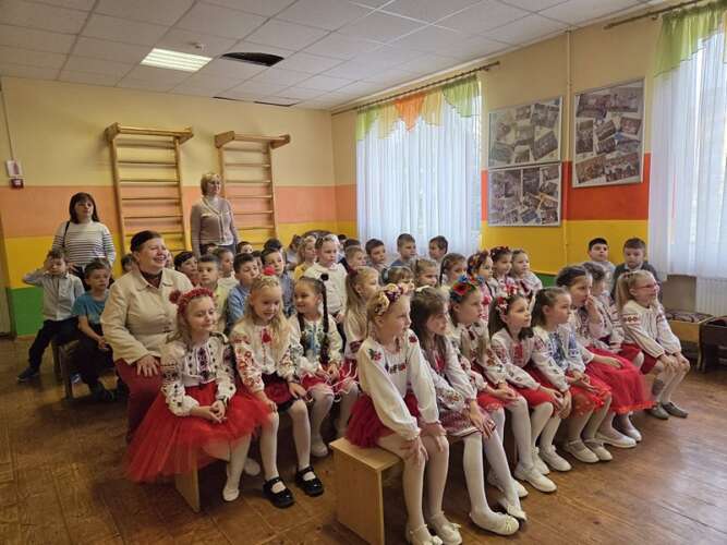 Іван Хланта зустрівся з учнями 1-В та 1-Г класів Ужгородської початкової школи №6