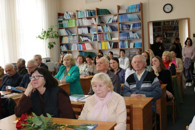 НА ТВОРЧОМУ ВЕЧОРІ ВІТАЛИ «СКАРБОШУКАЧА» ІВАНА ХЛАНТУ
