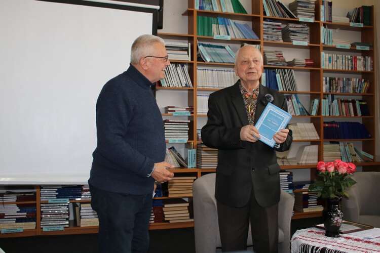 НА ТВОРЧОМУ ВЕЧОРІ ВІТАЛИ «СКАРБОШУКАЧА» ІВАНА ХЛАНТУ