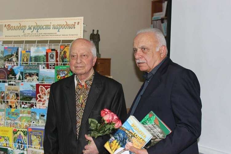 НА ТВОРЧОМУ ВЕЧОРІ ВІТАЛИ «СКАРБОШУКАЧА» ІВАНА ХЛАНТУ