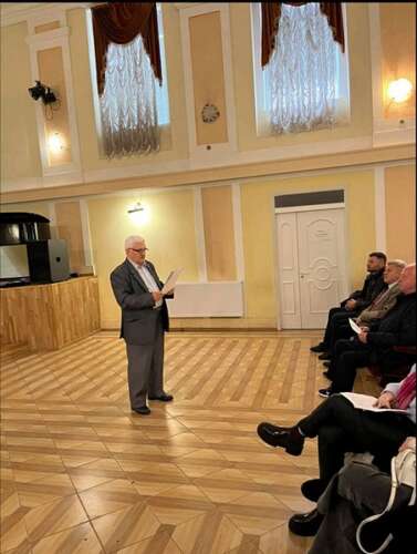 Про формування навичок ансамблевої гри в класі духових та ударних інструментів говорили на обласному семінарі у Хустській школі мистецтв