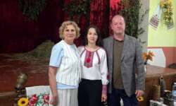 «ГУТНІЦЬКІ ВЕЧІРКИ» ПІДТВЕРДИЛИ ПРАВО Й НАДАЛІ ЗВАТИСЯ НАРОДНИМ АМАТОРСЬКИМ КОЛЕКТИВОМ