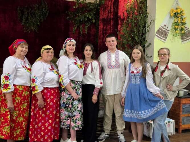 «ГУТНІЦЬКІ ВЕЧІРКИ» ПІДТВЕРДИЛИ ПРАВО Й НАДАЛІ ЗВАТИСЯ НАРОДНИМ АМАТОРСЬКИМ КОЛЕКТИВОМ