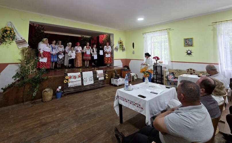 «ГУТНІЦЬКІ ВЕЧІРКИ» ПІДТВЕРДИЛИ ПРАВО Й НАДАЛІ ЗВАТИСЯ НАРОДНИМ АМАТОРСЬКИМ КОЛЕКТИВОМ