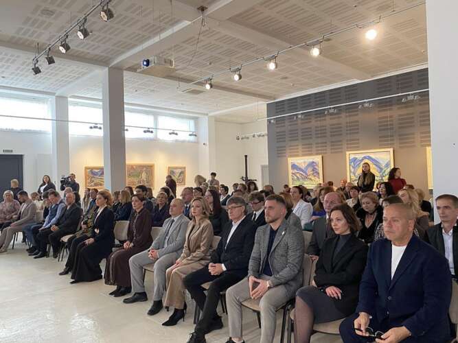 З нагоди Всеукраїнського дня працівників культури та майстрів народного мистецтва працівники Центру культури отримали нагороди