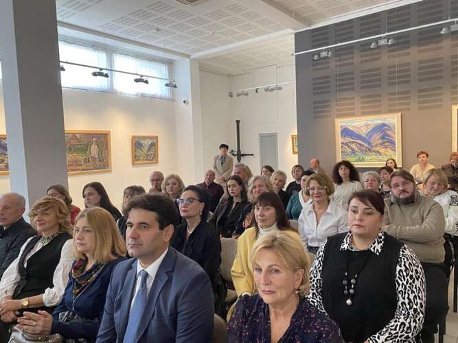 З нагоди Всеукраїнського дня працівників культури та майстрів народного мистецтва працівники Центру культури отримали нагороди