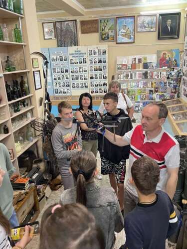 МУЗЕЙ У ІРШАВІ ГЛИБОКО «КОПАЄ» В ІСТОРІЮ, ПРИВЧАЄ ШАНУВАТИ ПРЕДКІВ, ВИХОВУЄ ПОЧУТТЯ ПАТРІОТИЗМУ