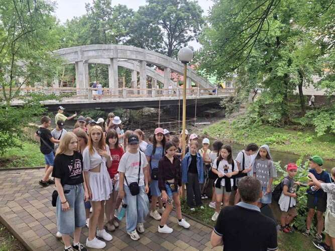МУЗЕЙ У ІРШАВІ ГЛИБОКО «КОПАЄ» В ІСТОРІЮ, ПРИВЧАЄ ШАНУВАТИ ПРЕДКІВ, ВИХОВУЄ ПОЧУТТЯ ПАТРІОТИЗМУ