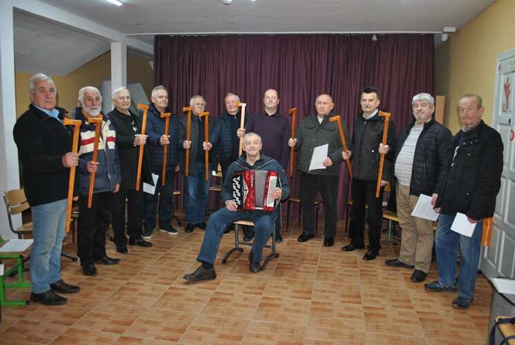 СПІВОЧЕ СЕРЦЕ ОНОКІВЦІВ – «КАРПАТСЬКІ ГОЛОСИ»