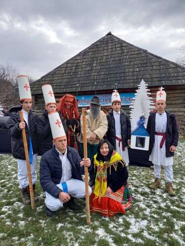 В Ужгороді гучно лунали «Коляди у старому селі»!