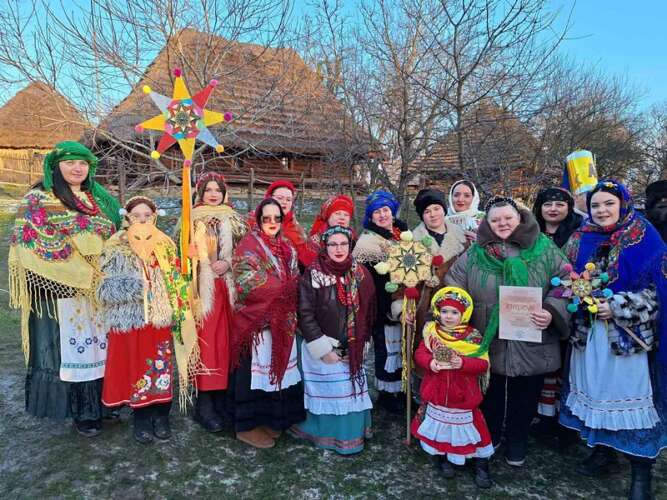 В Ужгороді гучно лунали «Коляди у старому селі»!