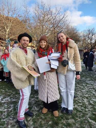 В Ужгороді гучно лунали «Коляди у старому селі»!