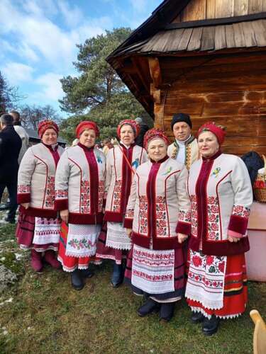 В Ужгороді гучно лунали «Коляди у старому селі»!
