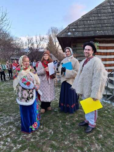 В Ужгороді гучно лунали «Коляди у старому селі»!