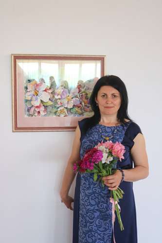 Людмила Курта-Стегун презентувала в Ужгороді свої живописні роботи