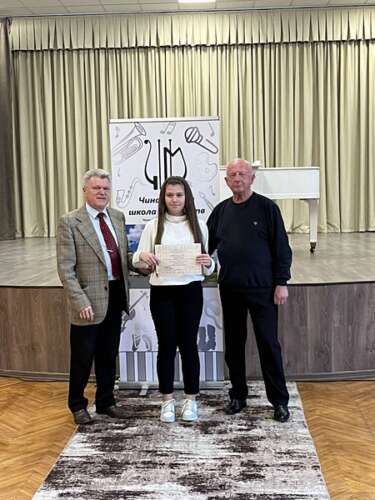 У Мукачеві змагалися юні піаністи