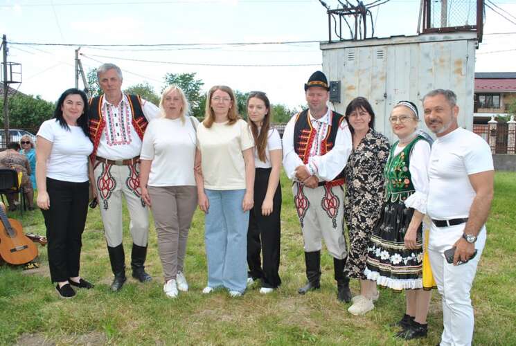 БУЯННЯ ФАНТАЗІЇ, ДУХ ВЕСНИ ВТІЛЕНІ В ТРАДИЦІЇ «МАЯЛІШ»