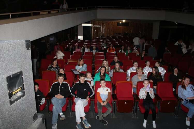 Берегово приймало переможців Відкритого фестивалю-конкурсу дитячого та юнацького театрального мистецтва «Юні зірки Мельпомени»