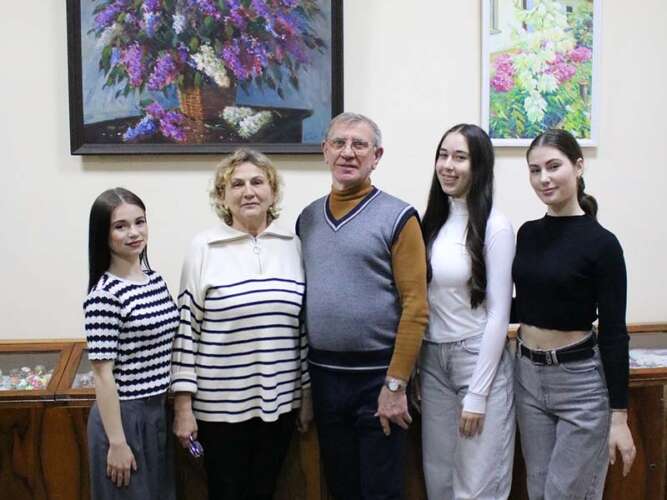 МИКОЛА МОВНАР ПРОЧИТАВ НЕЗВИЧАЙНУ ЛЕКЦІЮ СТУДЕНТАМ АКіМ