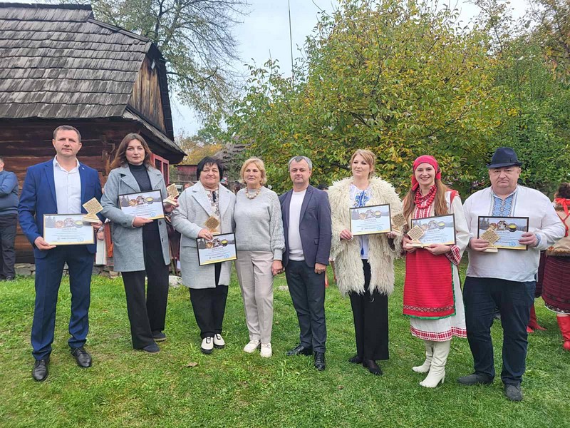 Нагороди громадам, які презентували елементи нематеріальної культурної спадщини під час культурно-мистецької акції «Жива спадщина»