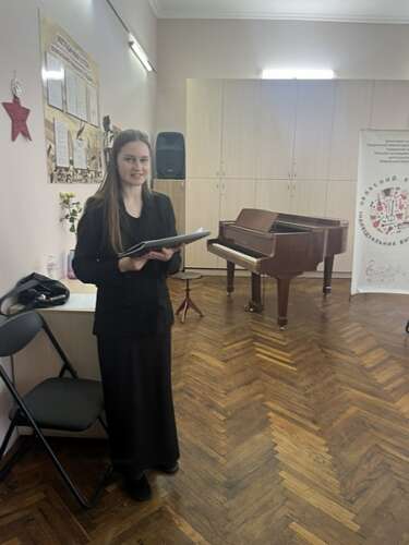 Переможці ІІ туру конкурсу індивідуальних виконавців здобувачів освіти старших класів мистецьких шкіл Закарпатської області. Номінація «Народні інструменти» (класична гітара; домра, цимбали)