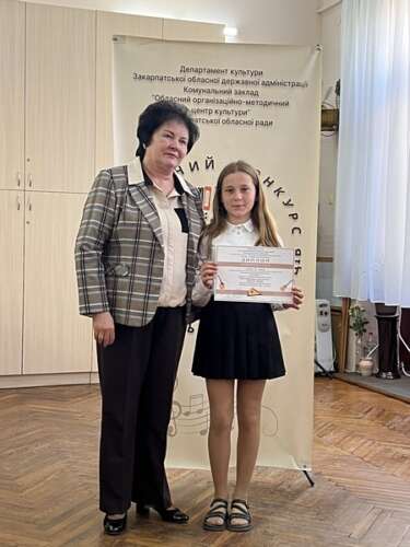 Переможці ІІ туру конкурсу індивідуальних виконавців здобувачів освіти старших класів мистецьких шкіл Закарпатської області. Номінація «Народні інструменти» (класична гітара; домра, цимбали)