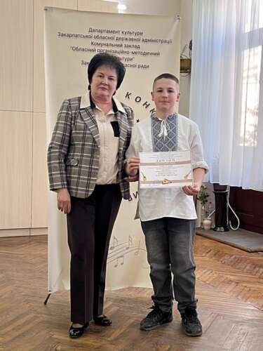 Переможці ІІ туру конкурсу індивідуальних виконавців здобувачів освіти старших класів мистецьких шкіл Закарпатської області. Номінація «Народні інструменти» (класична гітара; домра, цимбали)