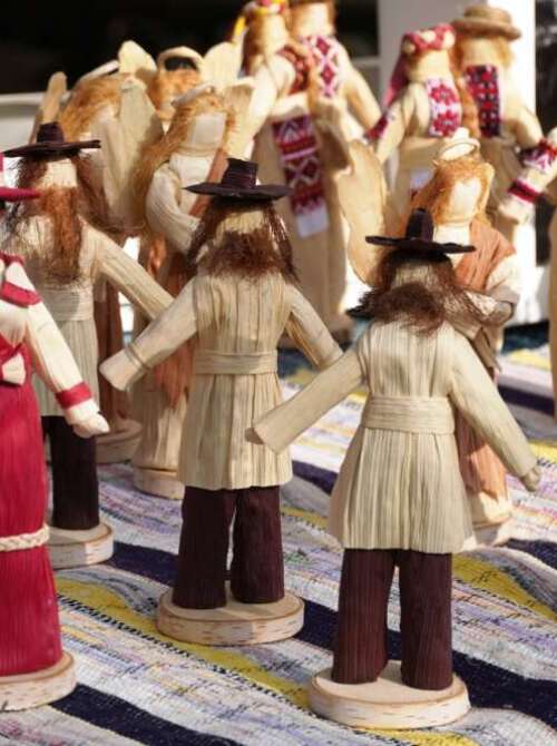 Кукурудзоплетіння у Вишкові