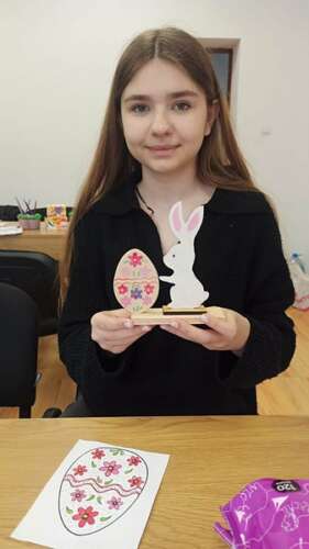 Днями працівники Центру культури провели майстер-клас із розпису пасхальної символіки
