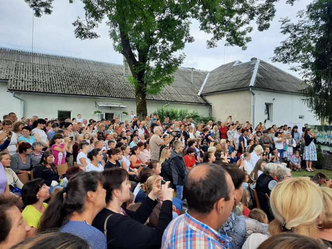 У селі Тур’ї-Ремети відкрили меморіальні дошки Іванові Пастеляку та Мирону Ролі
