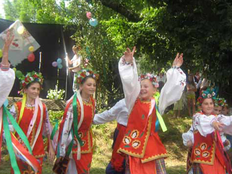 У центрі села Пацканьова відбудеться районний фестиваль «Співає родина»