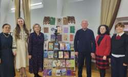 ЄДНАЙМОСЯ В МОВІ