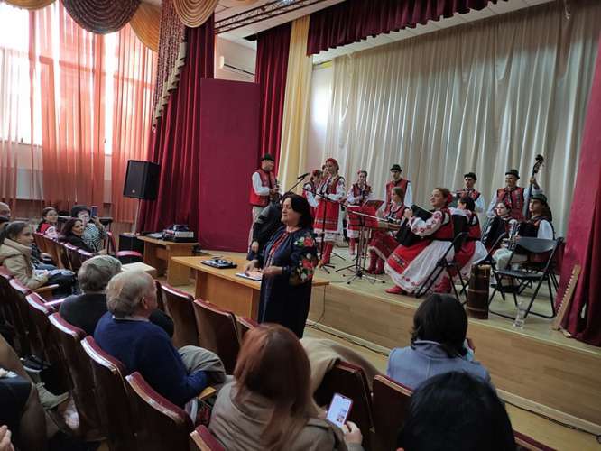 Про закарпатський фольклор та народні традиції розповідали на семінарі в Ужгороді