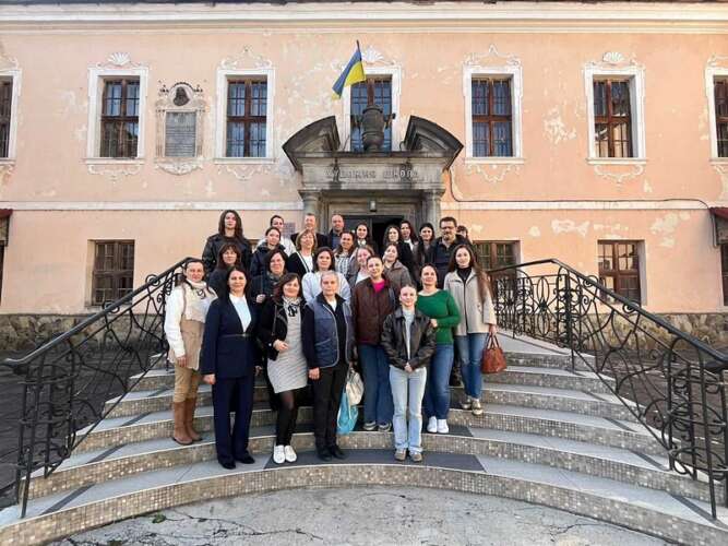 Викладачі Закарпатської академії мистецтв долучилися до методичного супроводу обласних семінарів із образотворчого мистецтва