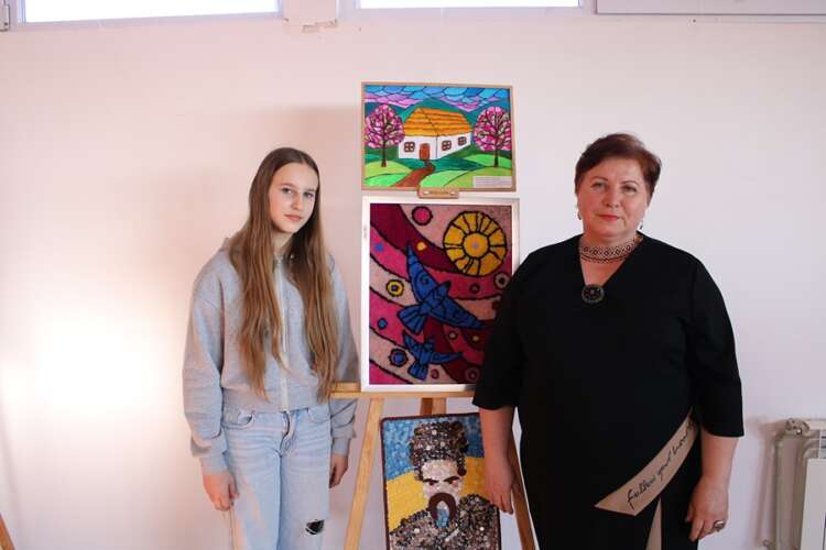 ВИСТАВКУ УЧАСНИКІВ КОНКУРСУ "ОБ'ЄДНАЙМОСЯ Ж, БРАТИ МОЇ!" ВІДКРИТО!