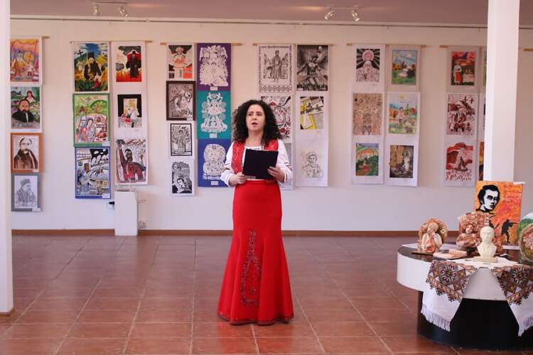 ВИСТАВКУ УЧАСНИКІВ КОНКУРСУ "ОБ'ЄДНАЙМОСЯ Ж, БРАТИ МОЇ!" ВІДКРИТО!